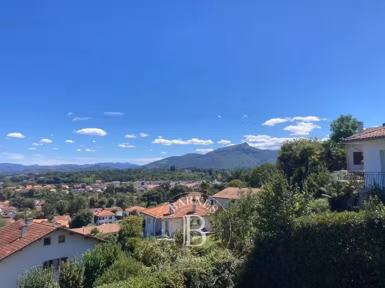 Maison Ciboure - 6 chambres - 200m²