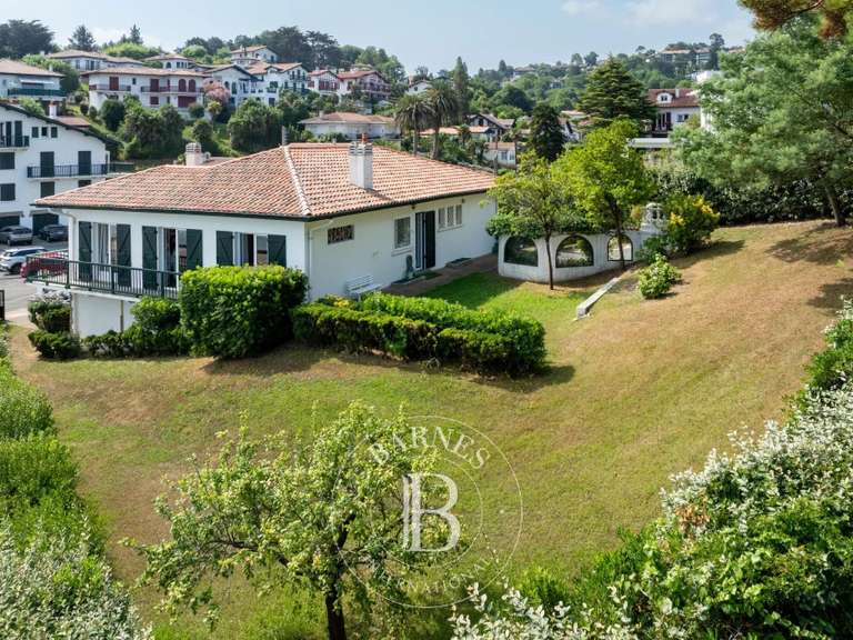 Maison Ciboure - 4 chambres - 246m²
