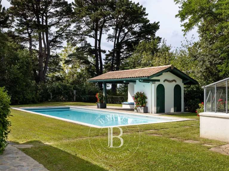 Propriété Ciboure - 7 chambres - 450m²