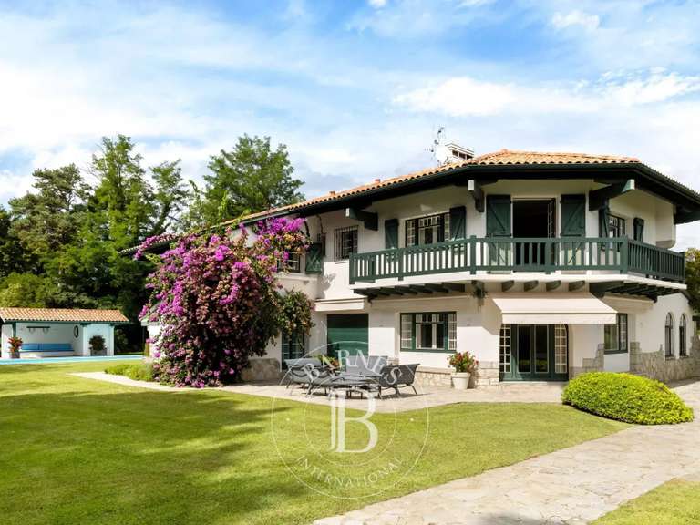 Propriété Ciboure - 7 chambres - 450m²