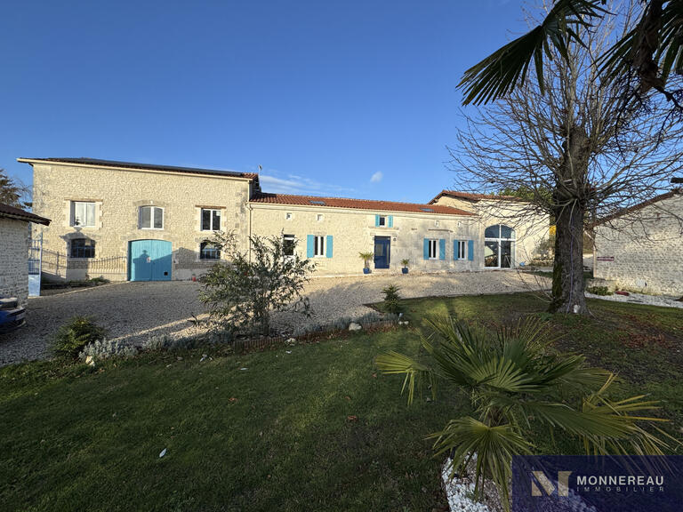 House Cierzac - 4 bedrooms - 467m²