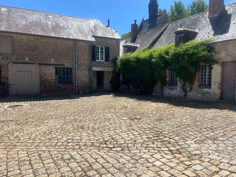 Maison Clacy-et-Thierret - 8 chambres - 278m²