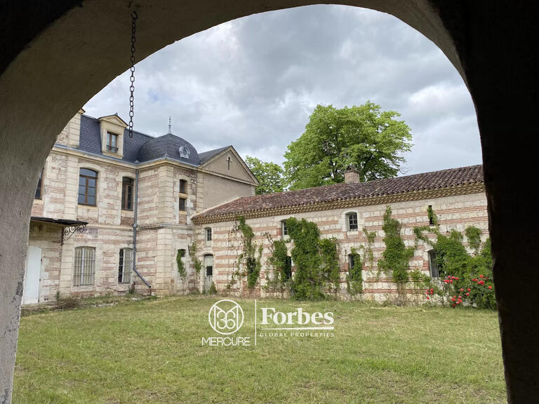 Château Clairac - 11 chambres - 1416m²