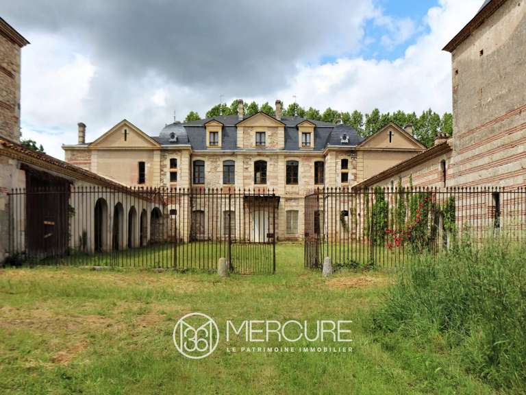 Château Clairac - 11 chambres - 1416m²