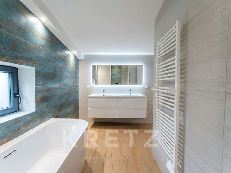 Maison Claix - 248m²