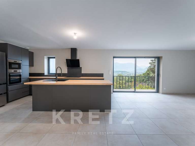 Maison Claix - 248m²