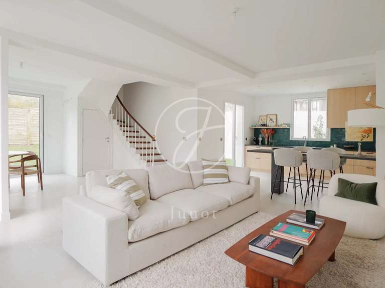 Appartement Clamart - 4 chambres - 152m²