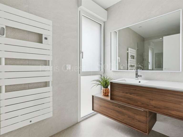 House Clamart - 4 bedrooms - 190m²