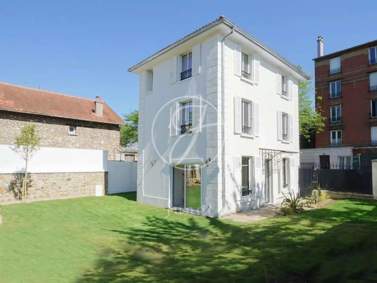 Maison Clamart - 4 chambres - 152m²