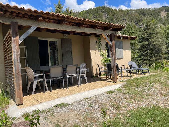 Maison Clamensane - 12 chambres - 300m²