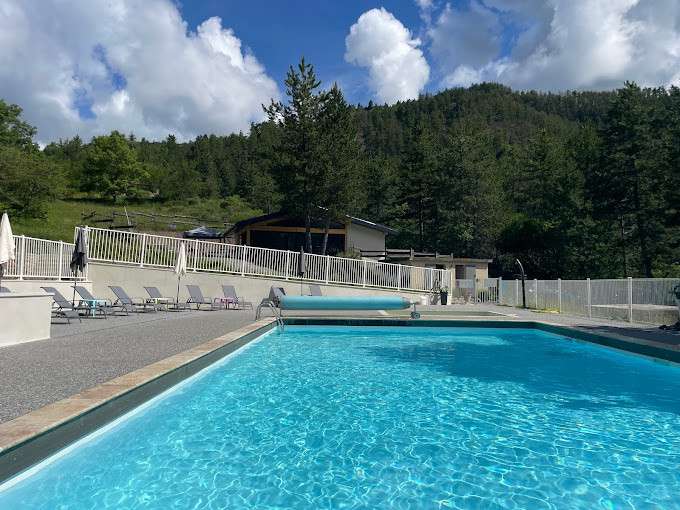 Maison Clamensane - 12 chambres - 300m²