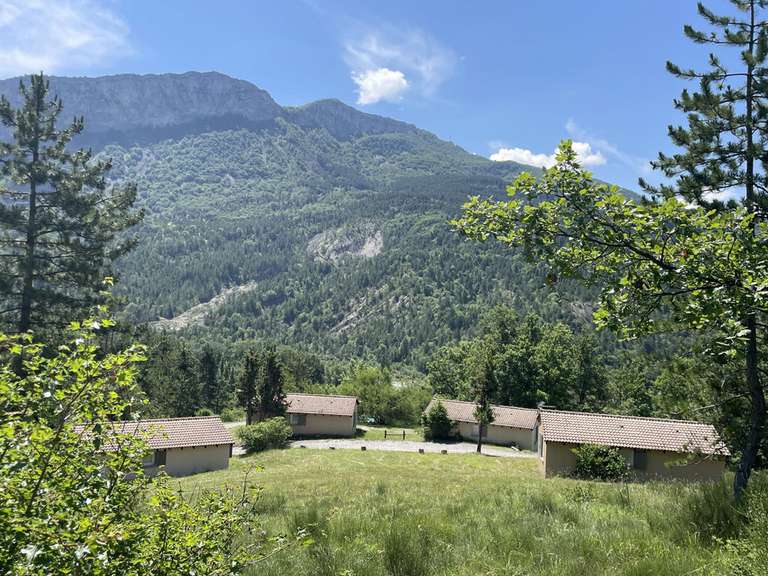 Maison Clamensane - 12 chambres - 300m²