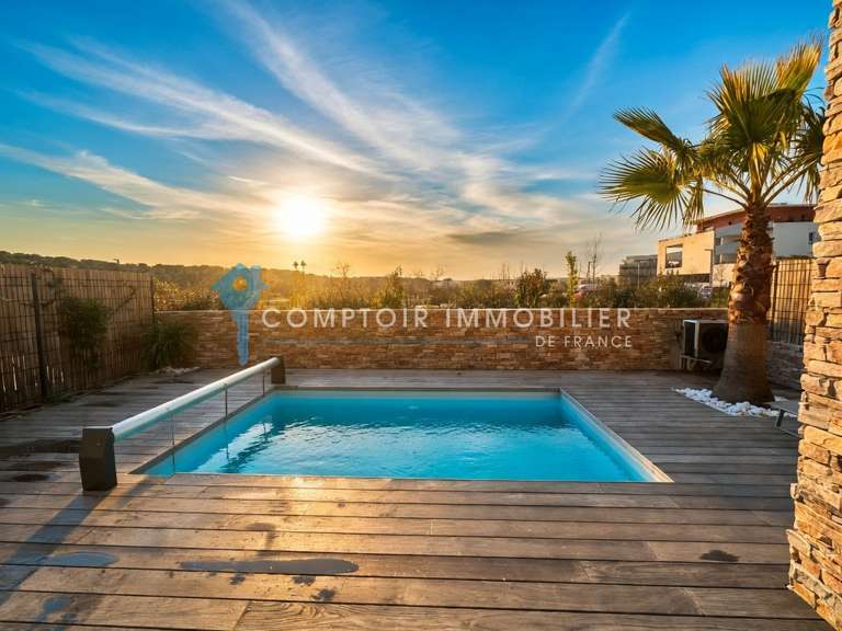 Maison Clapiers - 5 chambres - 188m²