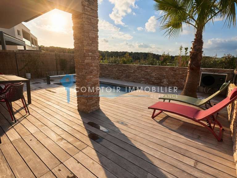 Maison Clapiers - 5 chambres - 188m²