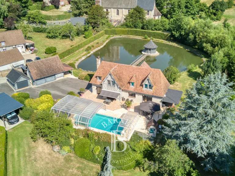 Propriété Clarbec - 3 chambres - 216m²