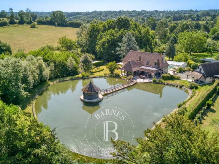 Propriété Clarbec - 3 chambres - 216m²
