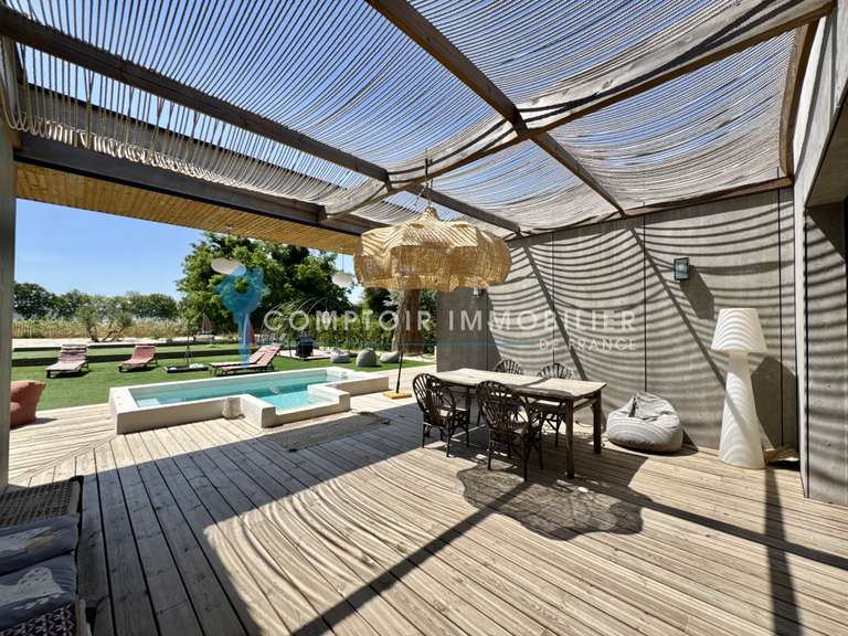 Maison Clarensac - 3 chambres - 120m²