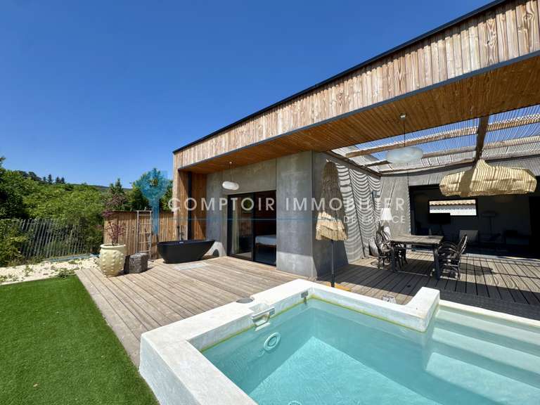Maison Clarensac - 3 chambres - 120m²