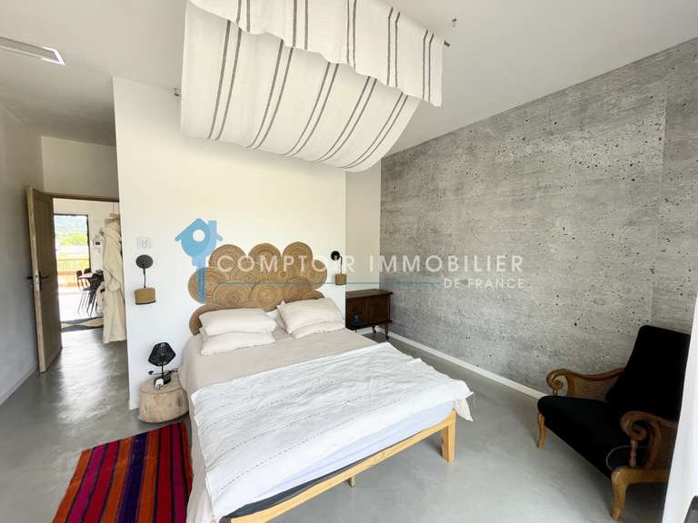 Maison Clarensac - 3 chambres - 120m²