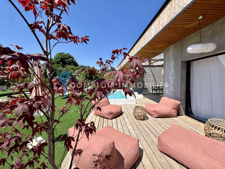 Maison Clarensac - 3 chambres - 120m²
