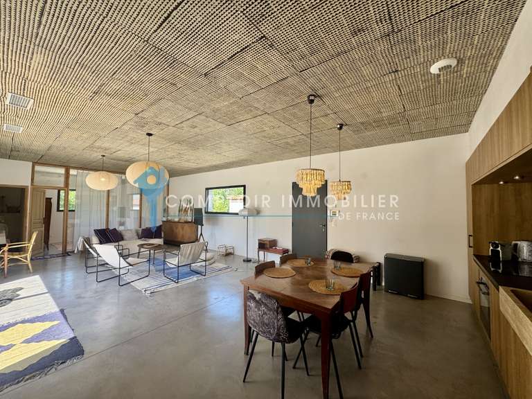 Maison Clarensac - 3 chambres - 120m²