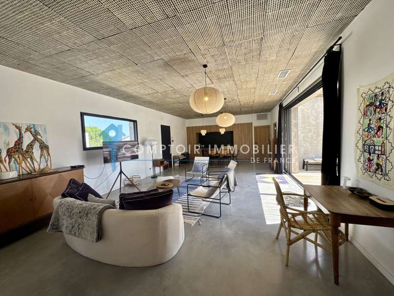 Maison Clarensac - 3 chambres - 120m²