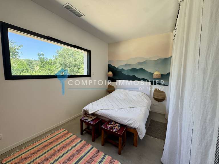 Maison Clarensac - 3 chambres - 120m²