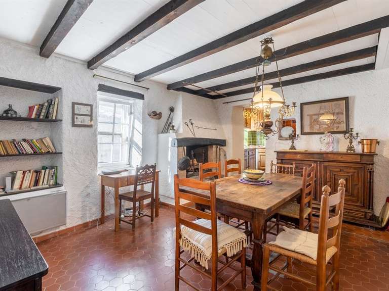 Propriété Claret - 4 chambres - 530m²