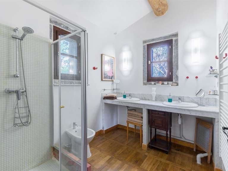 Propriété Claret - 4 chambres - 530m²