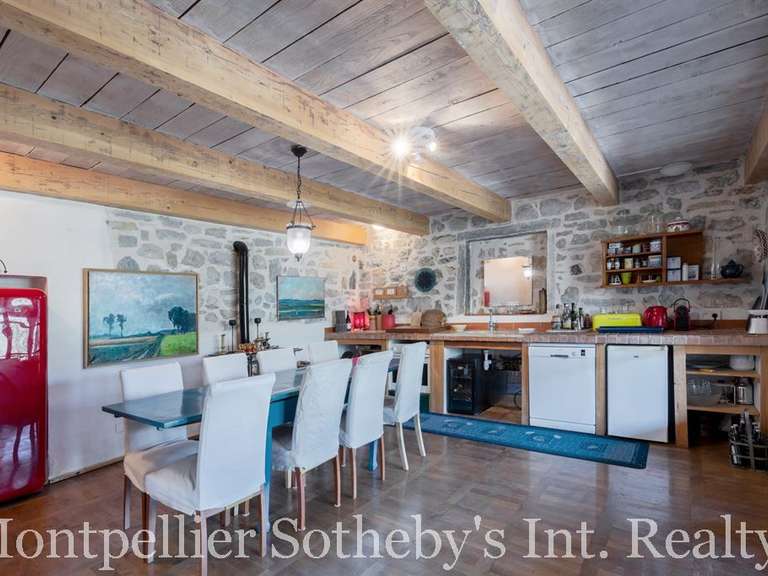 Propriété Claret - 4 chambres - 530m²