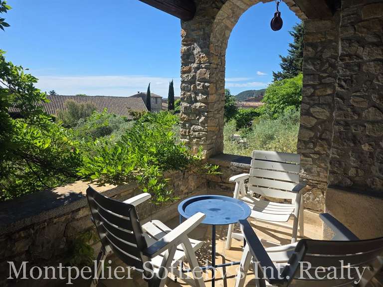 Propriété Claret - 4 chambres - 530m²