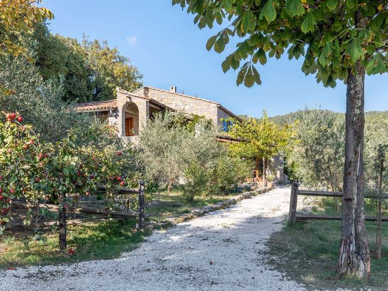 Propriété Claret - 4 chambres - 530m²