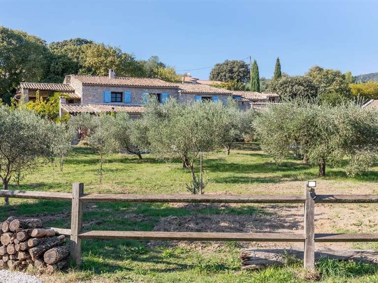 Propriété Claret - 4 chambres - 530m²