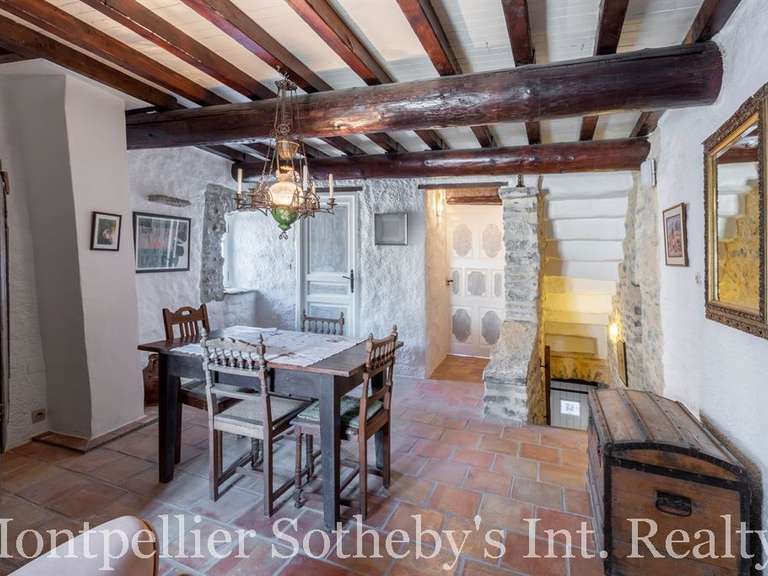 Propriété Claret - 4 chambres - 530m²