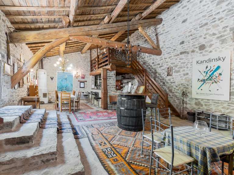 Propriété Claret - 4 chambres - 530m²