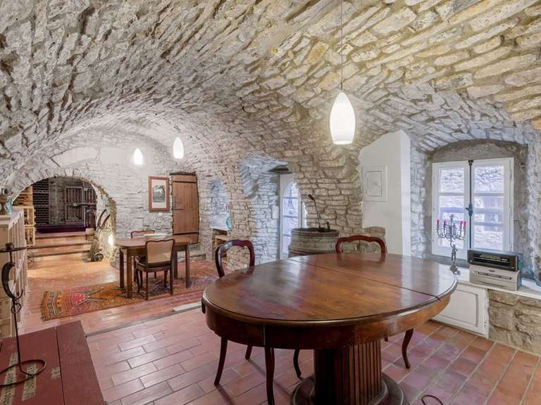 Propriété Claret - 4 chambres - 530m²