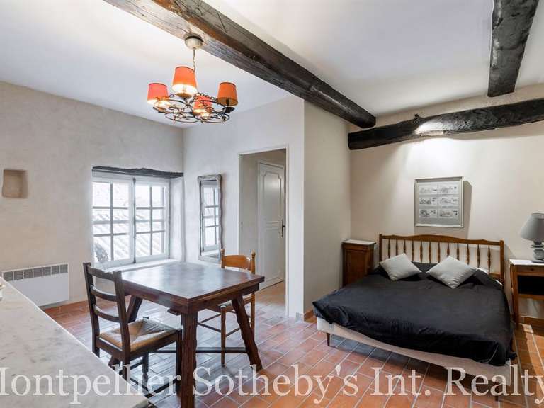 Propriété Claret - 4 chambres - 530m²