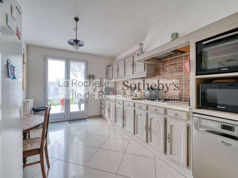 Propriété Clavette - 6 chambres - 338m²