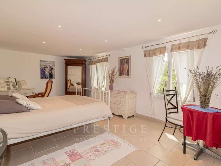 Maison Claviers - 4 chambres - 122m²