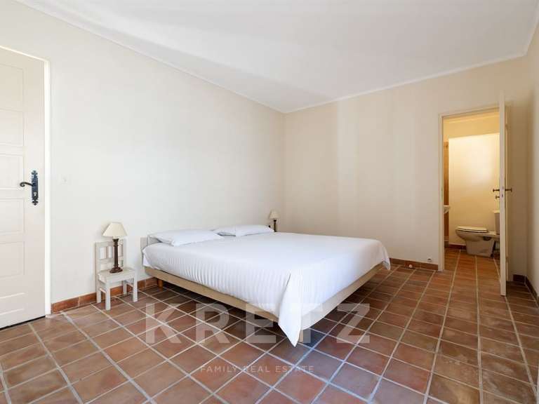Maison Claviers - 9 chambres - 382m²