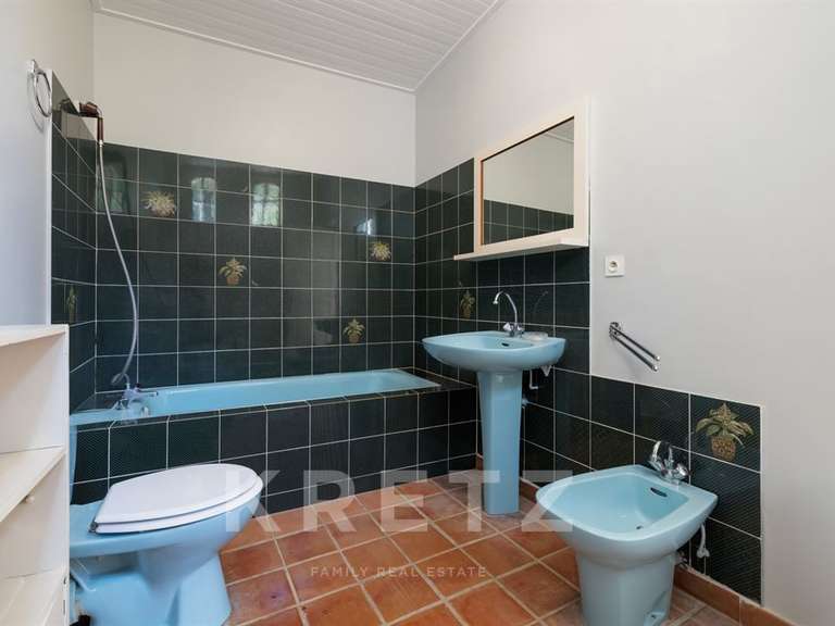 Maison Claviers - 9 chambres - 382m²