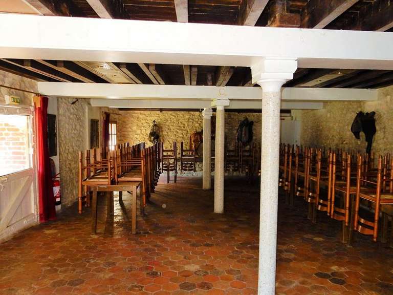 Propriété Claye-Souilly - 12 chambres - 1507m²