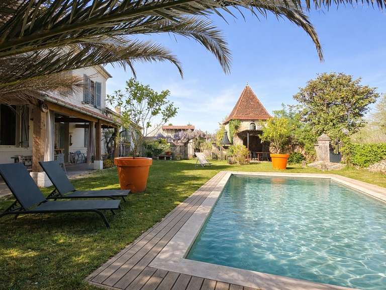 Maison Clermont - 5 chambres - 230m²