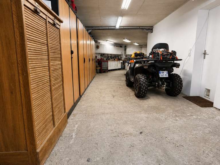 Maison Clermont - 4 chambres - 244m²