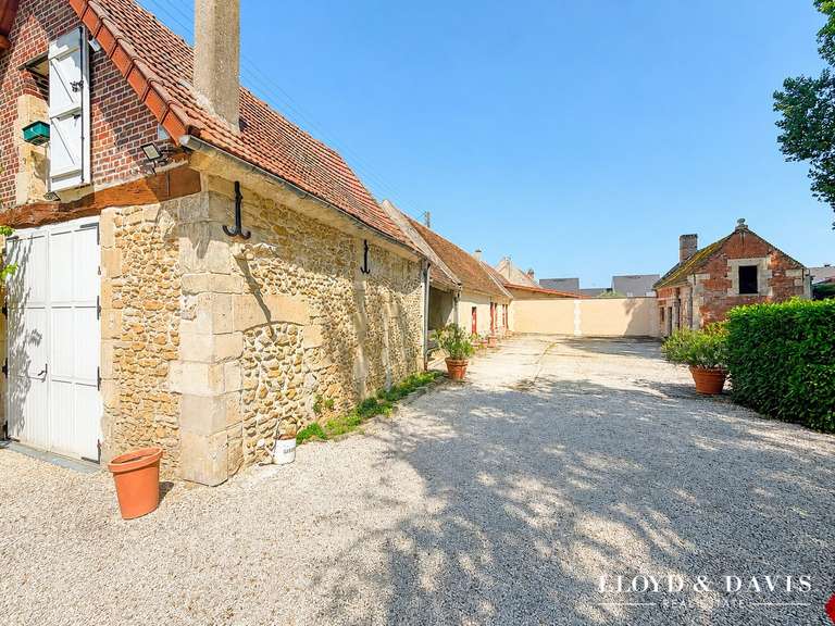 Maison Clermont - 7 chambres - 280m²