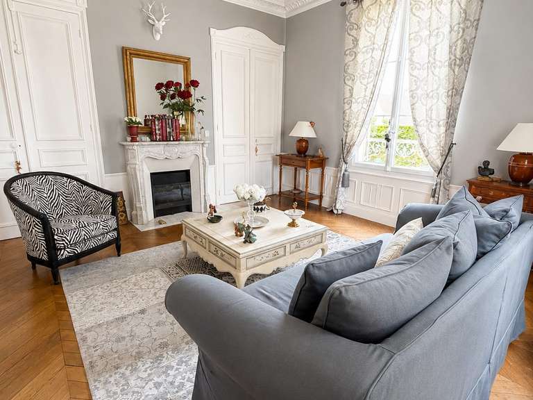 Maison Clermont - 7 chambres - 280m²