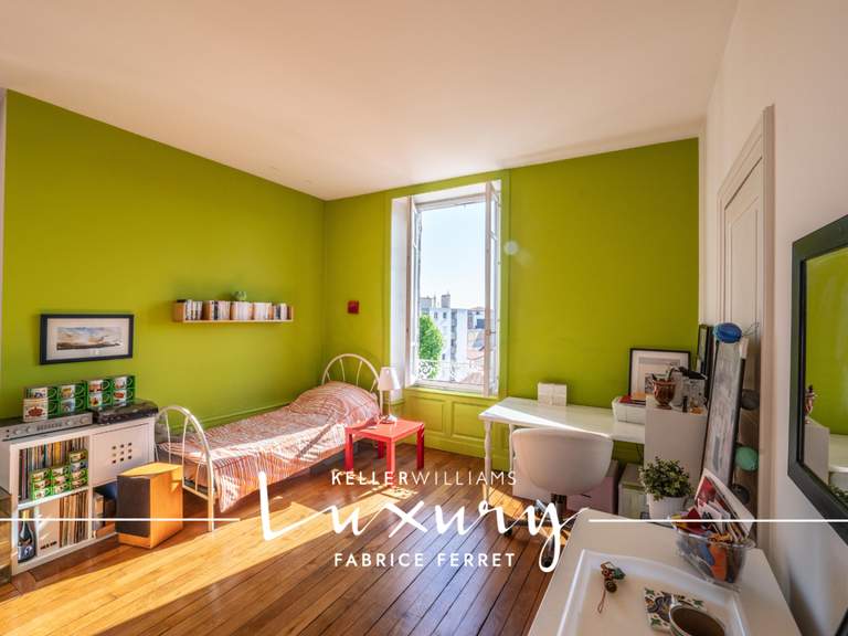 Appartement Clermont-Ferrand - 4 chambres - 200m²