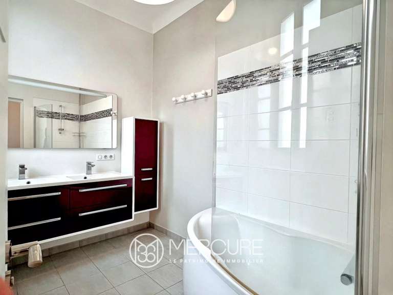 Appartement Clermont-Ferrand - 4 chambres - 200m²