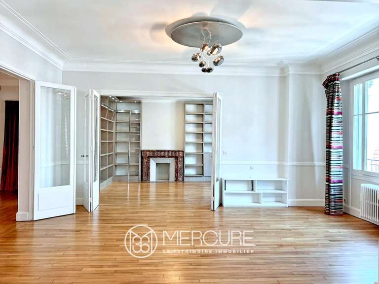 Appartement Clermont-Ferrand - 4 chambres - 200m²