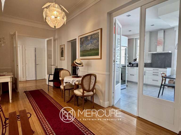 Appartement Clermont-Ferrand - 4 chambres - 200m²